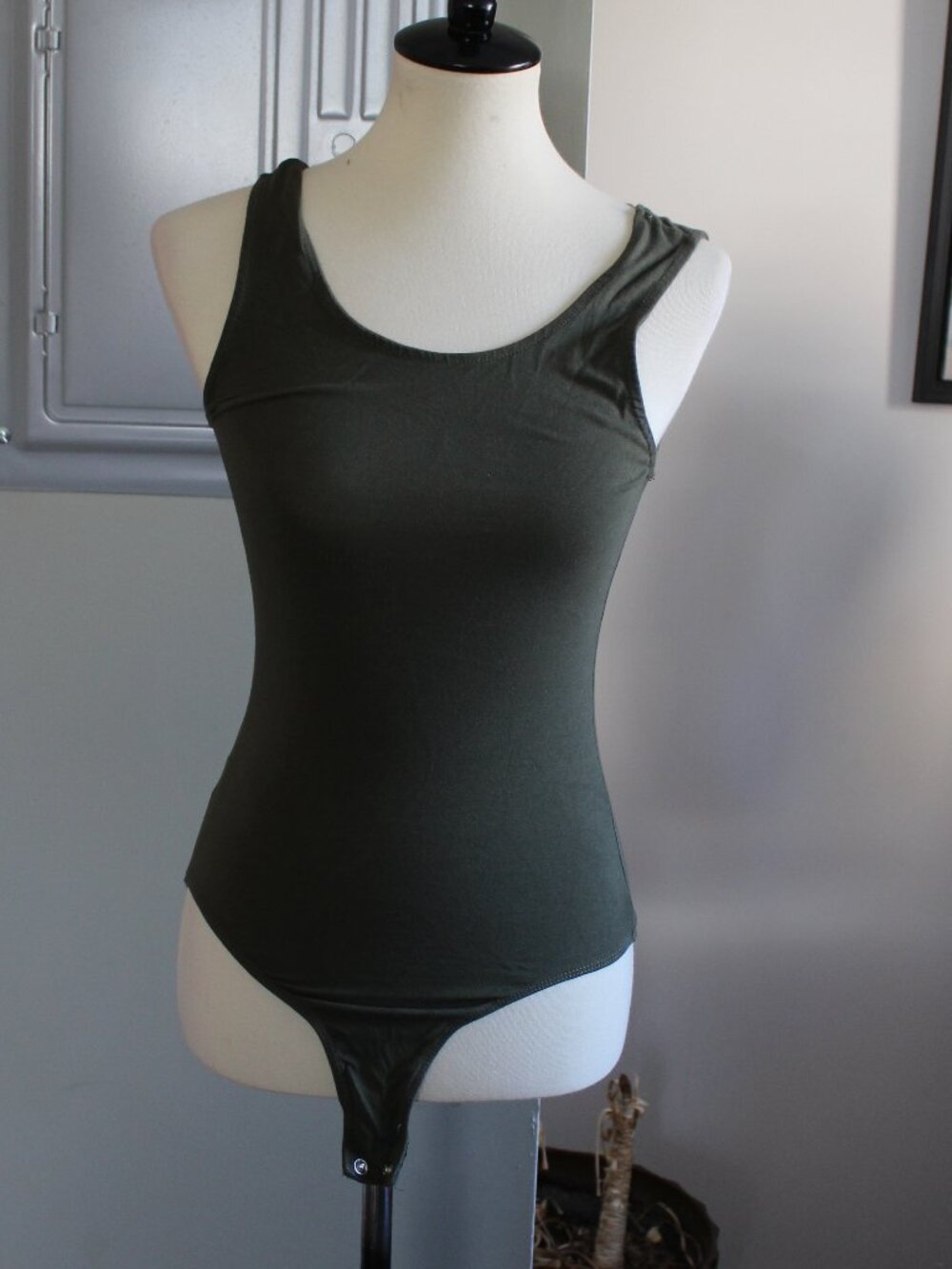 Bodysuit Women's Small Army Green by Heart & Hips